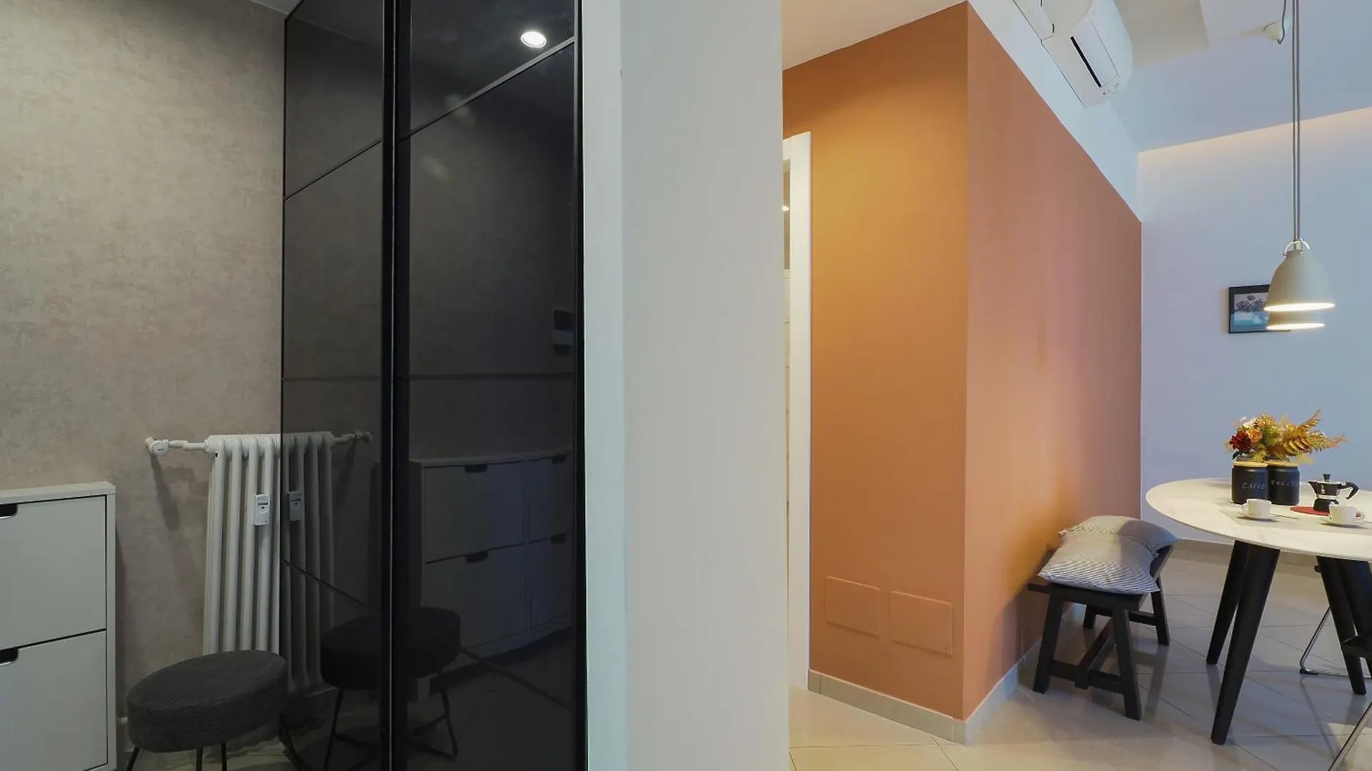 Daire Forlanini Home Con Free Parking Linate Airport Milano İtalya